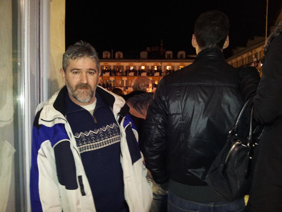 herritarrak balkoian