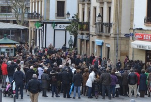 Jende andana erakarri dute bertsolariek Bretxan. (Argazkia: Agurtzane Altuna)