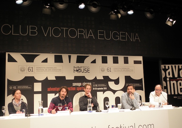 Viktoria Eugeniako Klub Aretoan egin dute prentsaurrekoa (Argazkia: E. Zabala)