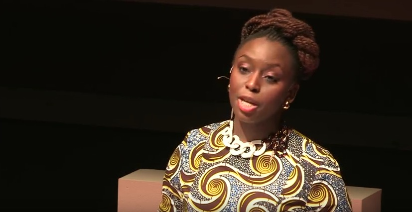 Chimamanda Ngozi Adichie idazlea.