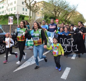 20. Korrika, Egiatik pasatzen. (Argazkia: Inaxio Esnaola)