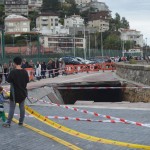 Olatuek zulo bat egin dute