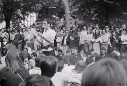 Mikel Martin EHGAMeko kidea manifestazio batean, 1979an. (Argazkia: EHGAM)
