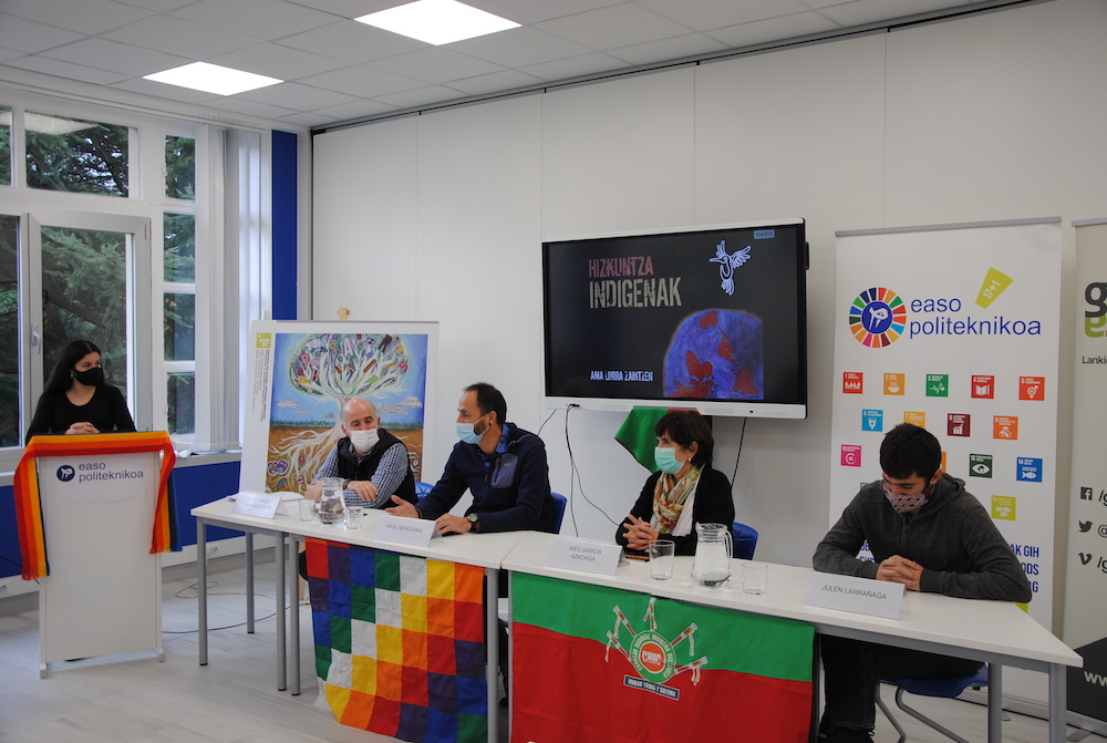 Hizkuntza-ekologiaren ideiak liburu osoa gurutzatzen du. (Argazkia: Easo politeknikoa)