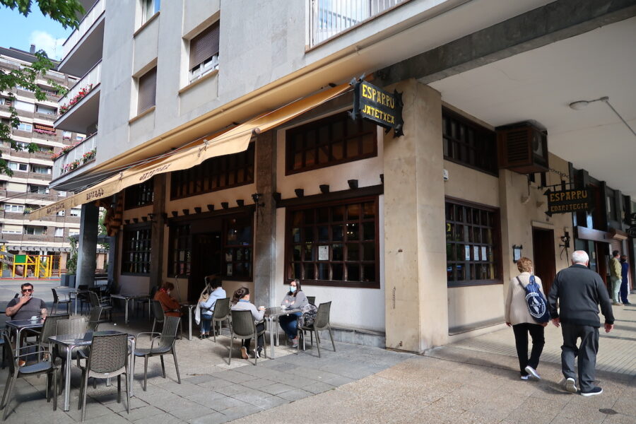 Esparru taberna, Amara Berrin. (Argazkia: Mikel Elkoroberezibar Beloki)