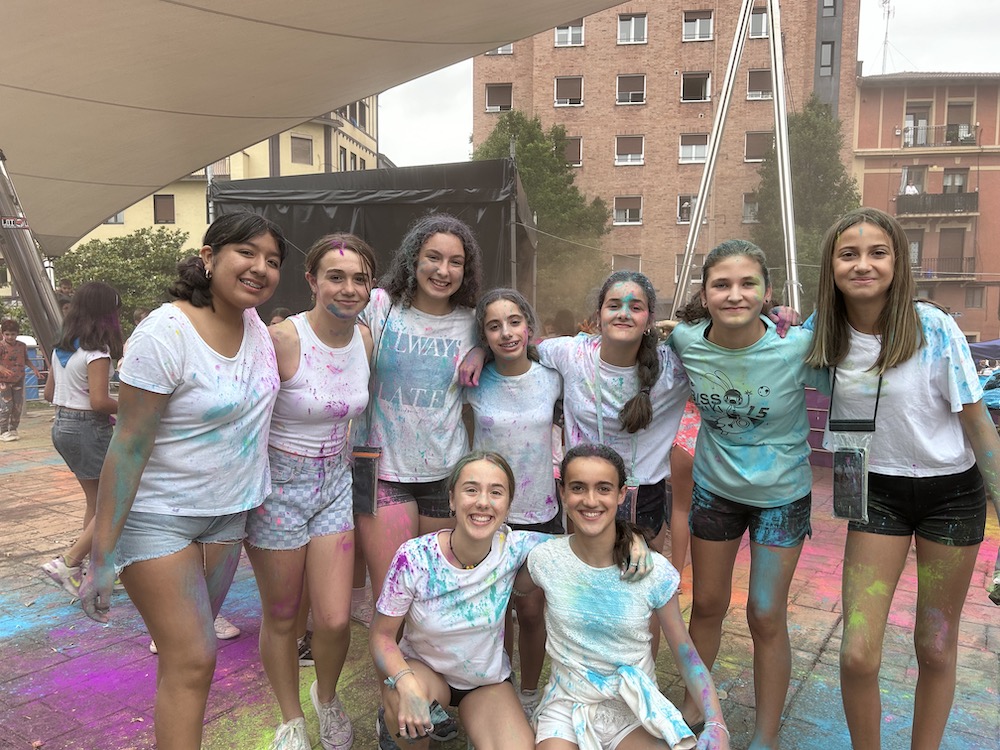 Holi festa Loiolan