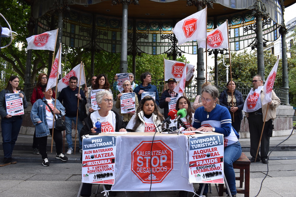 Stop Kaleratzeak plataformaren agerraldia