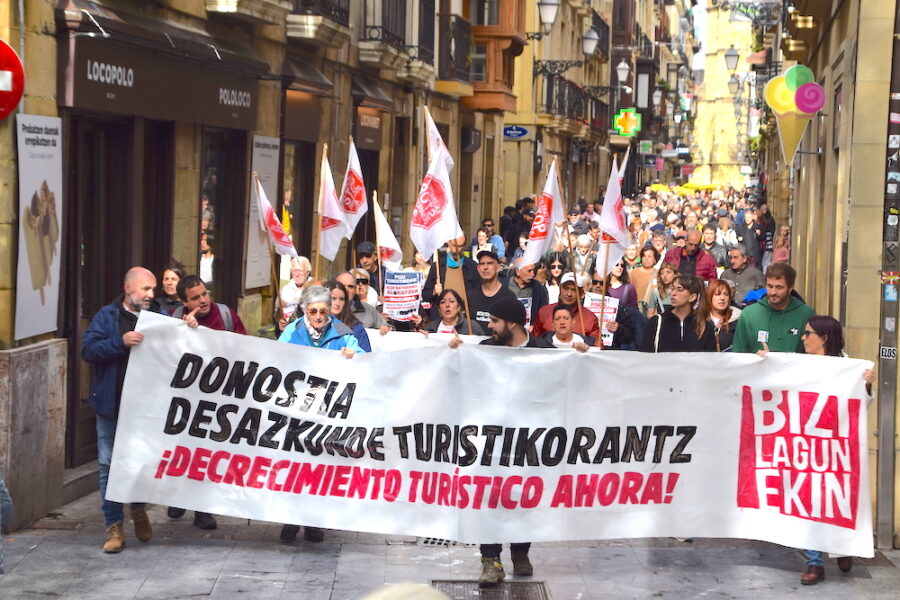 BIZILAGUNEKIN_PLATAFORMARE