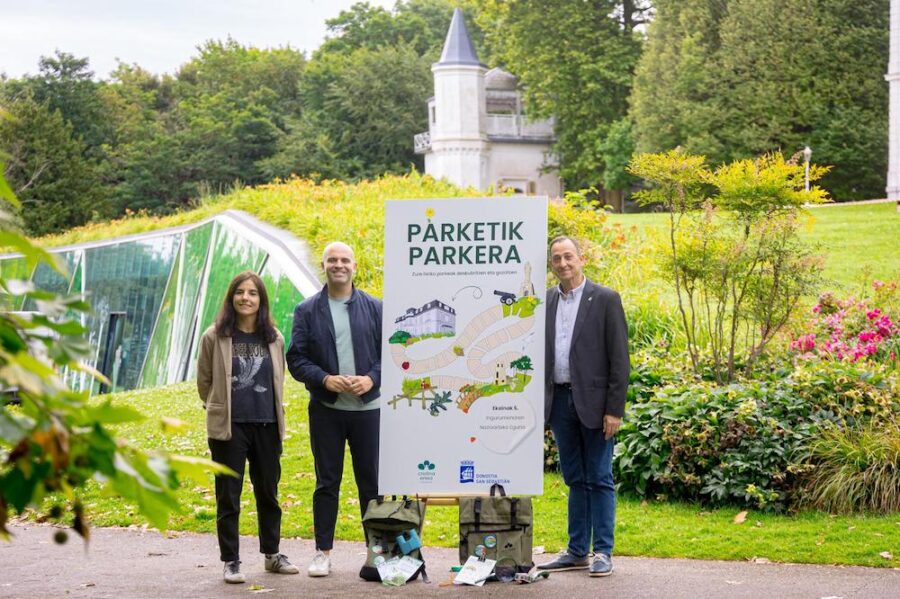 Parketik parkera egitasmoa aukerztu dute Aiete parkean