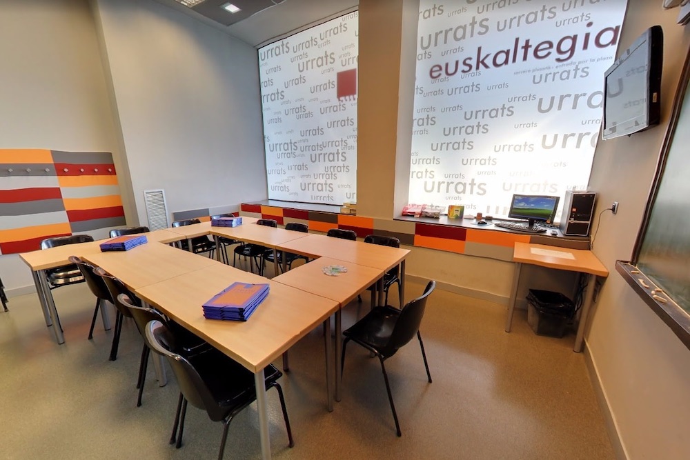 Urrats_euskaltegia
