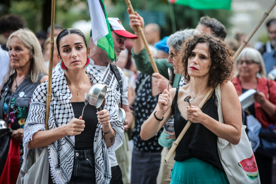 Palestinaren aldeko eltze jotzea