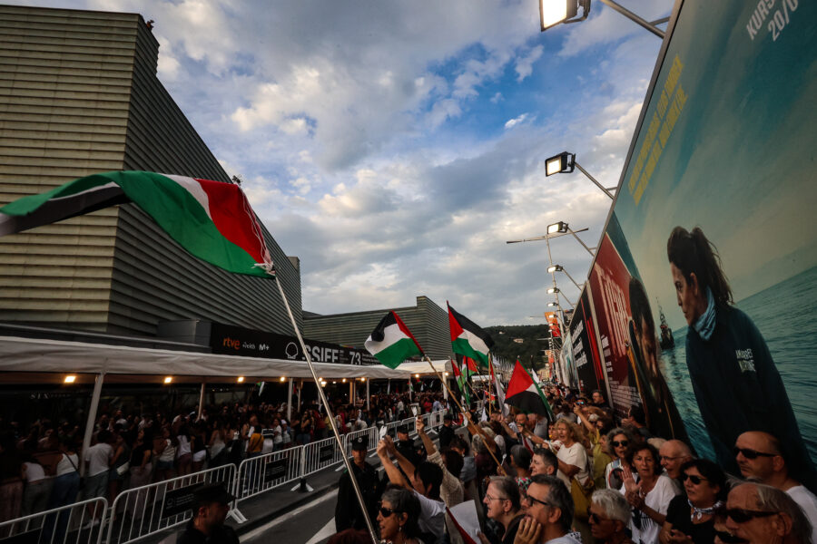 Palestinaren aldeko protesta Zinemaldiaren hasieran