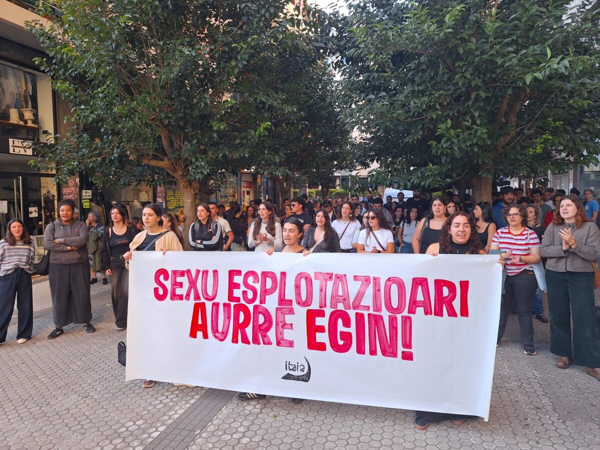 Elkarretaratzeko irudia