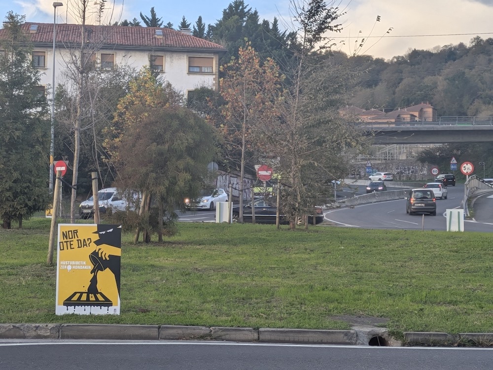 hondakinei buruzko kanpaina Martutene industriagunean