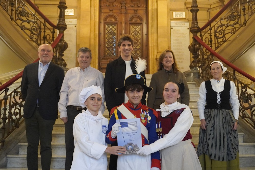 Donostiarren historia bat liburua