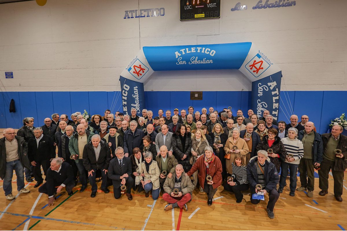 Donostiako Atletiko omenaldia