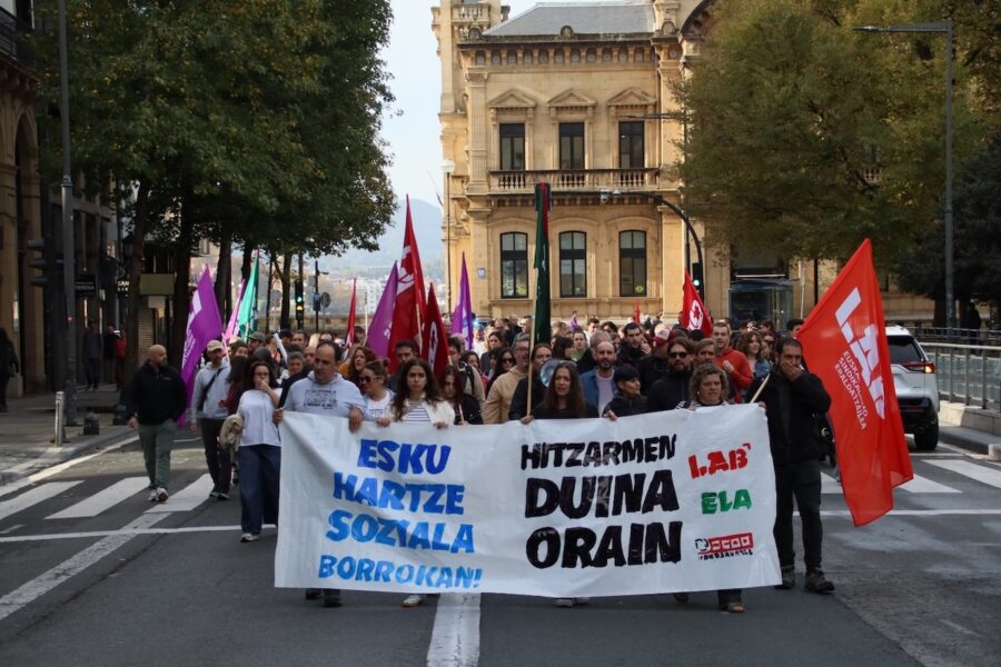 eskuhartzepublikokolangileak